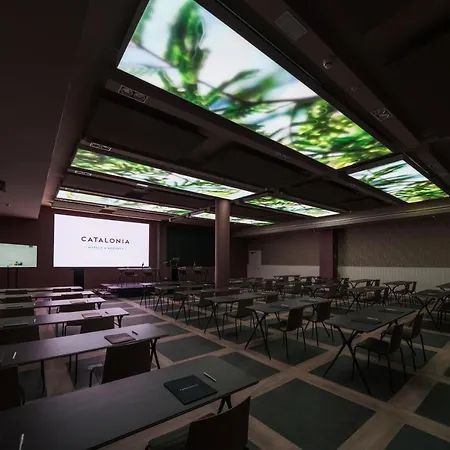 Catalonia Donosti 酒店