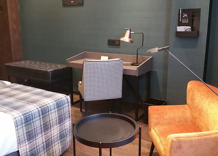 מלון Catalonia Donosti 4*