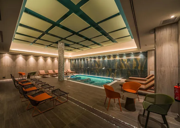 Catalonia Donosti מלון