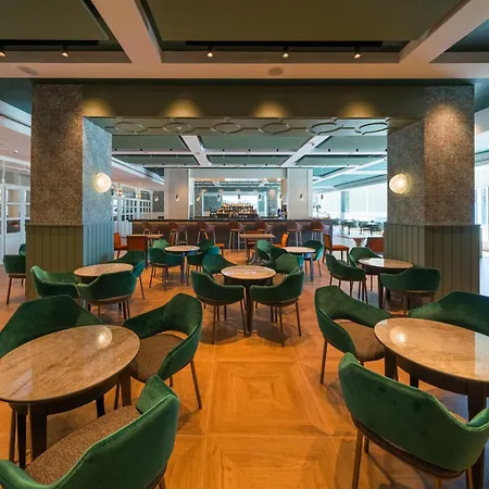 Catalonia Donosti Hotell 4*